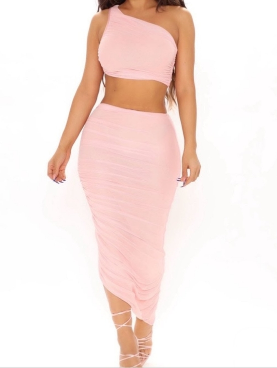 Fashion Nova Dresses & Skirts - Fashion Nova Blush Pink One-Shoulder Ruched Midi Skirt Set